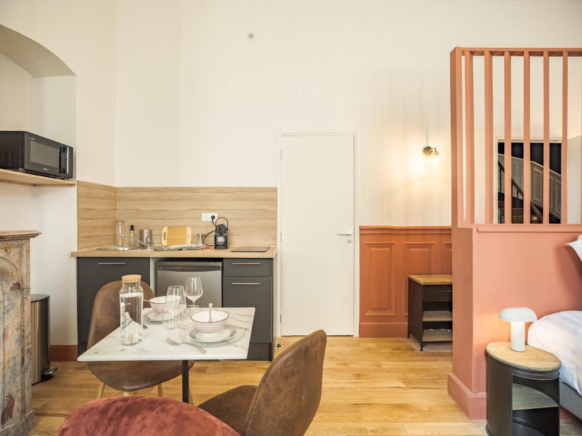 Ateliers Begand Studio 3 - Proximite Gare - Parking Offert Apartment Troyes Ngoại thất bức ảnh